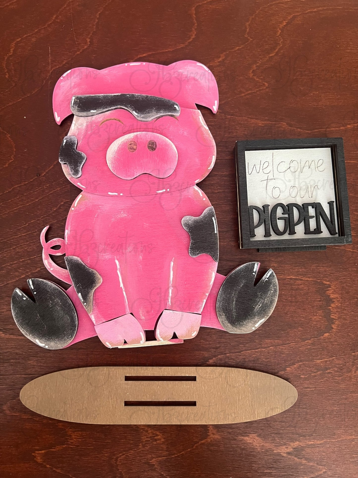 Farm Animal Pig with Interchangeable Seasonal Hats Shelf Sitter Pig Decor Pig Decorations