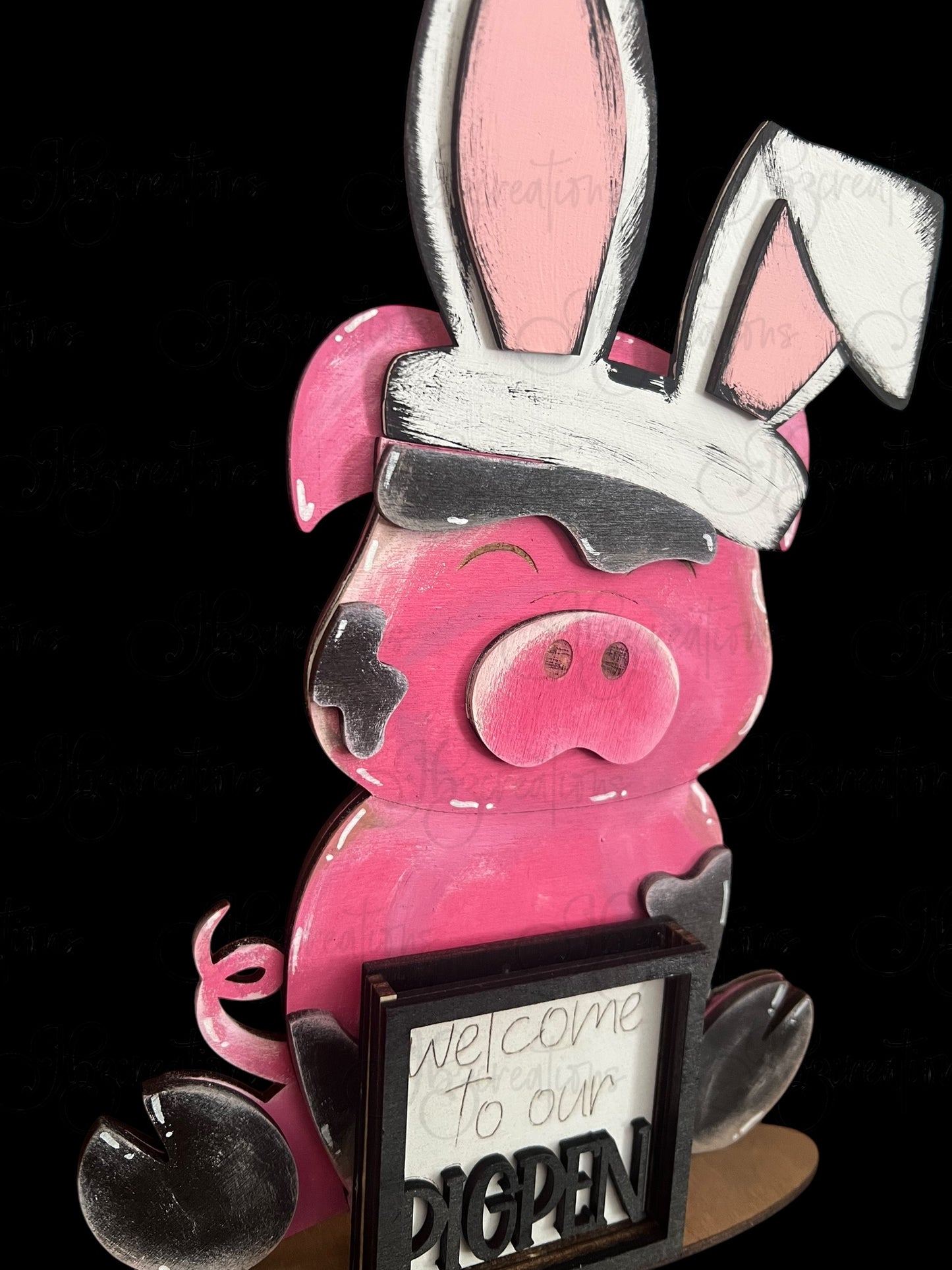 Farm Animal Pig with Interchangeable Seasonal Hats Shelf Sitter Pig Decor Pig Decorations