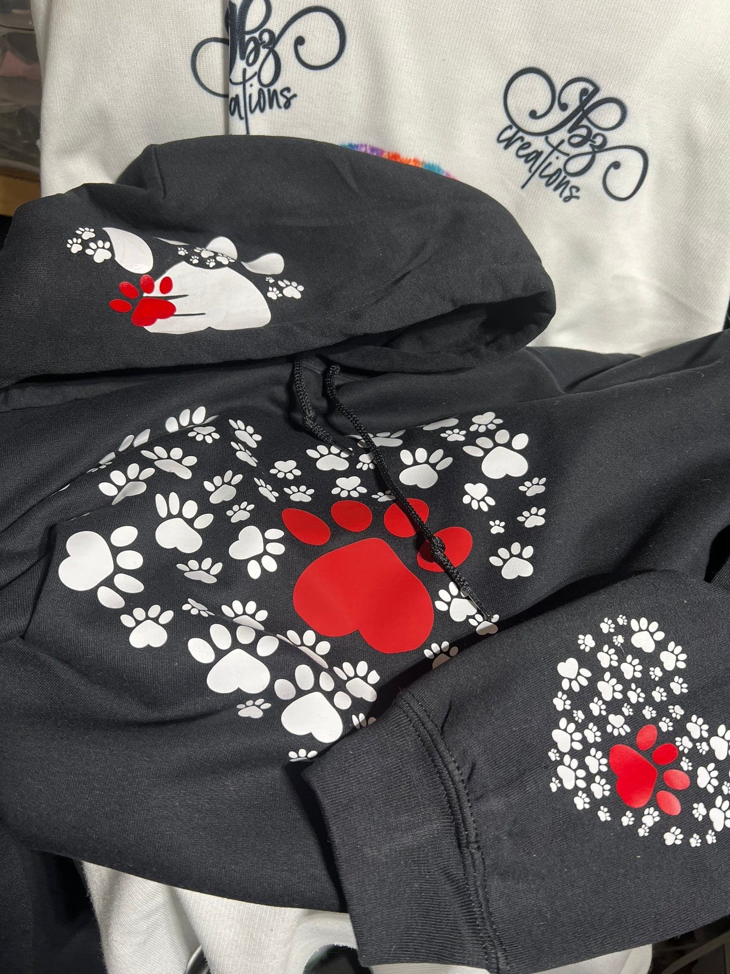 Dog heart Black Hoodie Sz XL