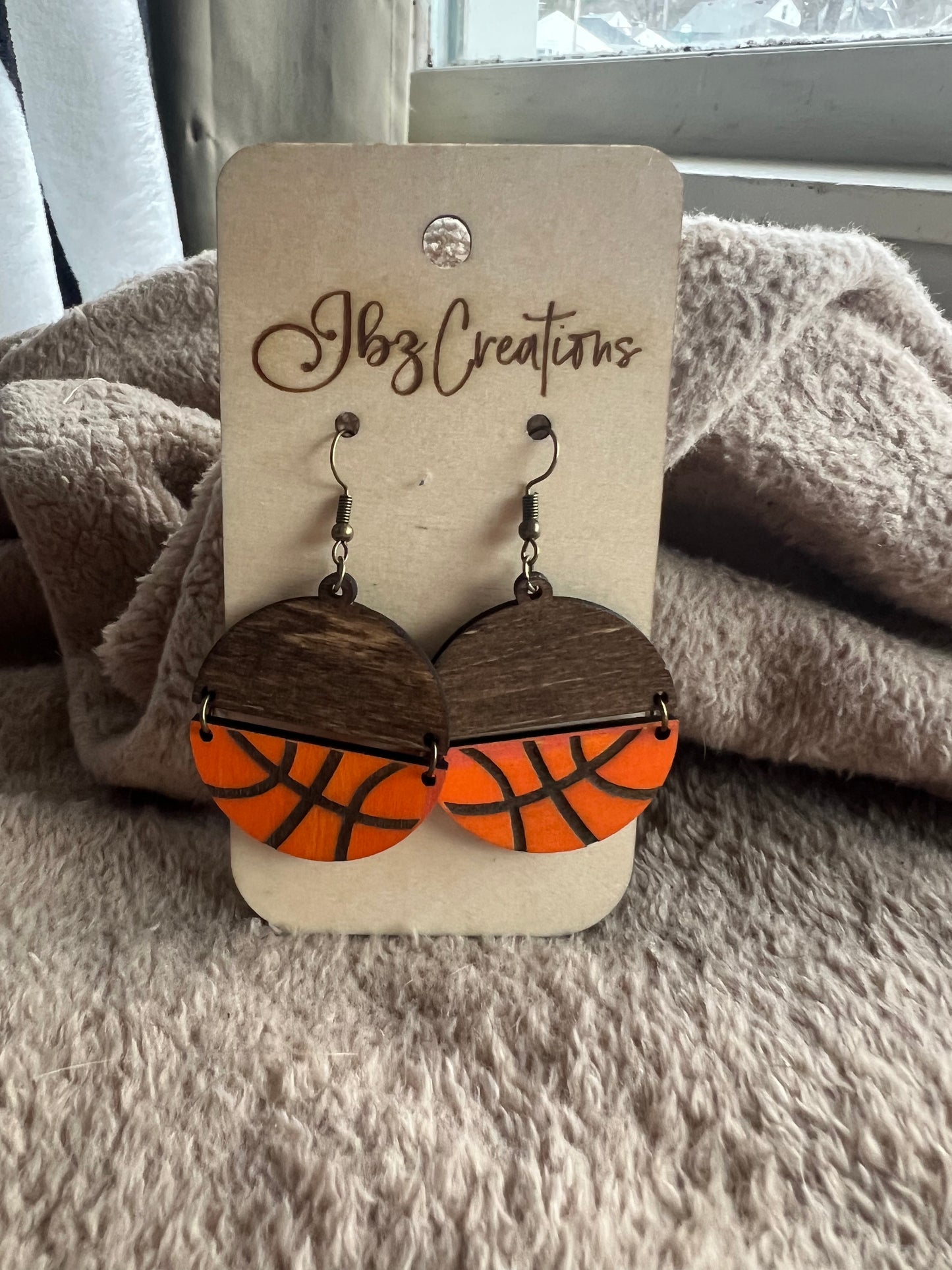 Wooden sport split round dangle earrings