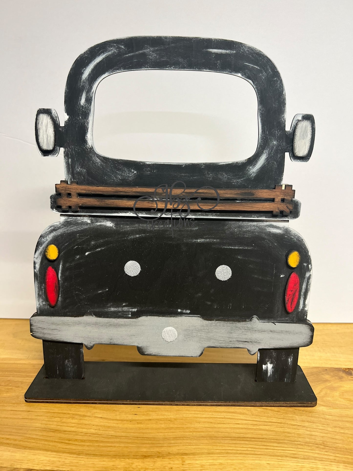 Interchangeable Retro Truck base