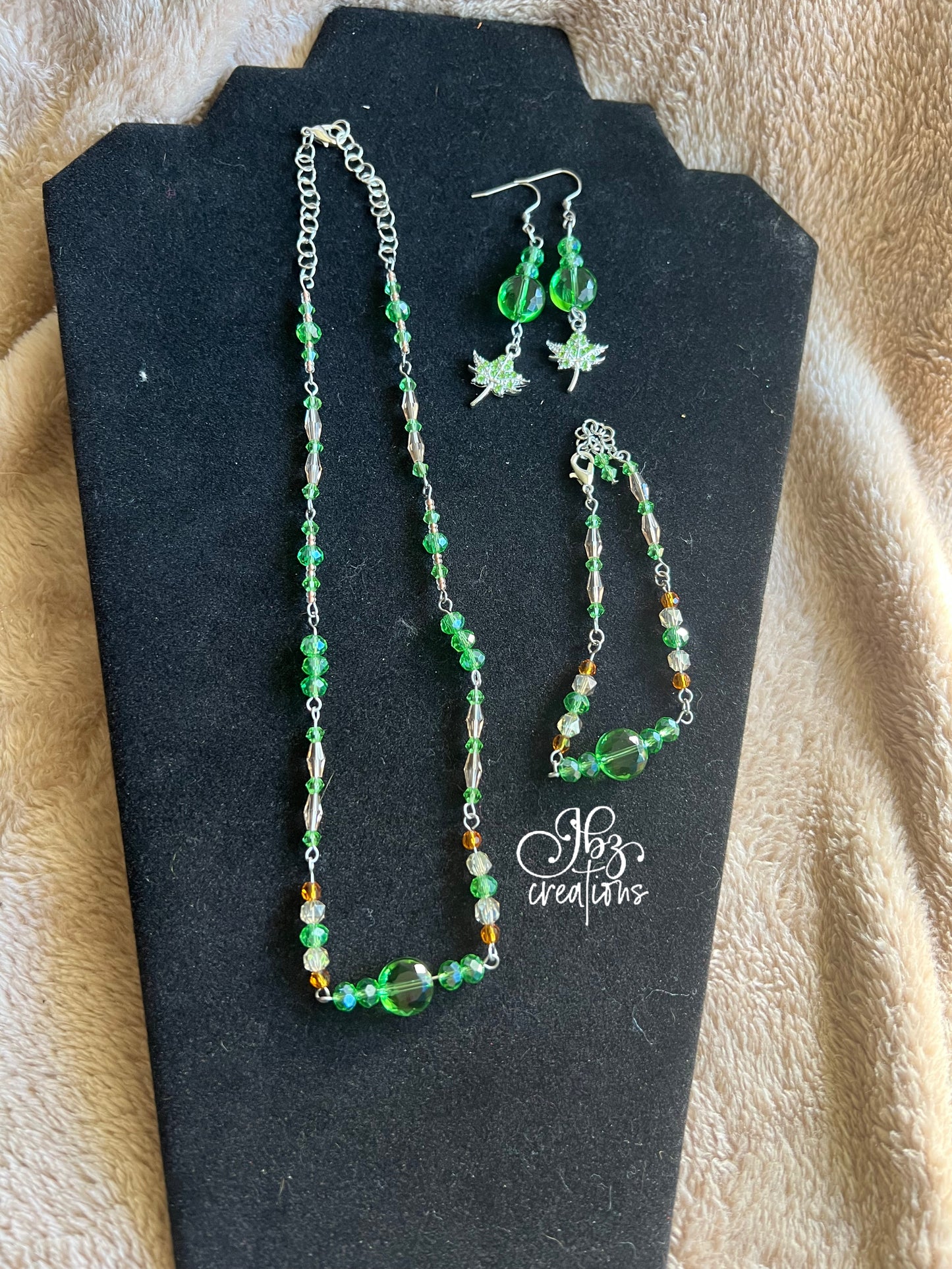 Green and Silver Leaf Jewelry Set